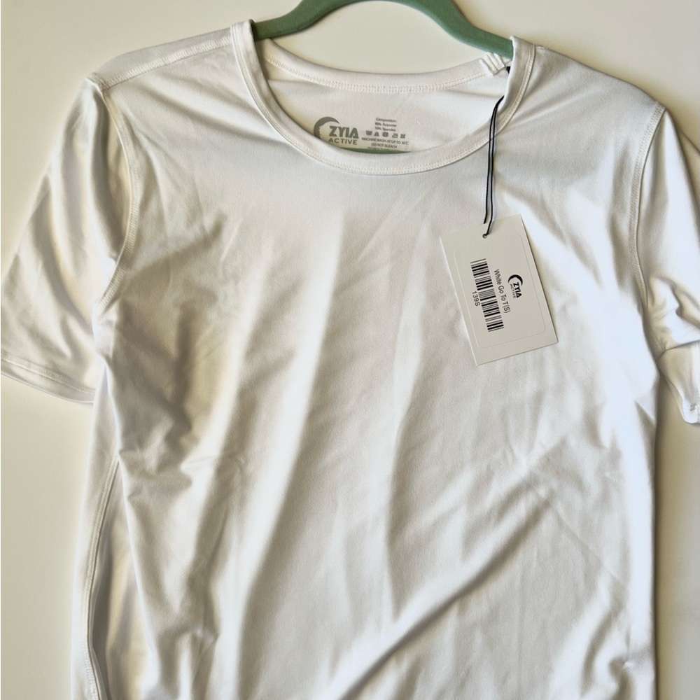 Zyia White Go To T
